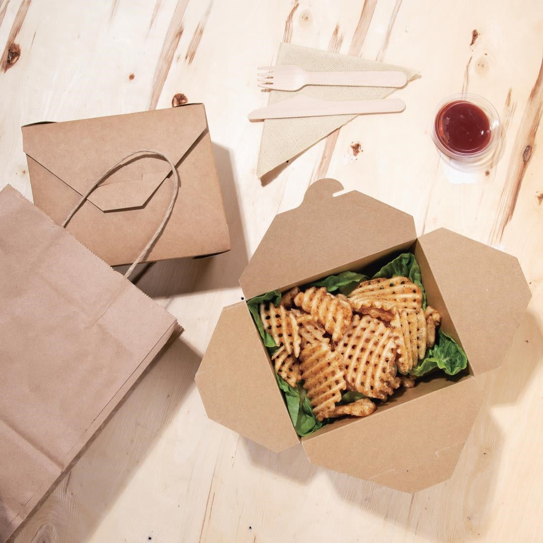 "Fiesta Compostable Paperboard Food Cartons 1200ml / 42oz (200 Pack)" (1200ml | 42oz. Pack Quantity: 200 | 65(H) x 152(W) x 121(D)mm) • PAS-FB674