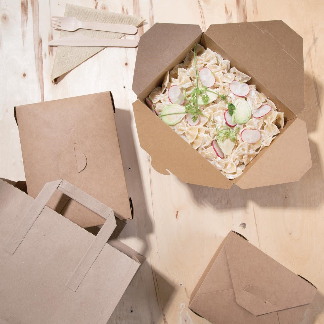 "Fiesta Compostable Paperboard Food Cartons 1800ml / 63oz (200 Pack)" (1800ml | 63oz. Pack Quantity: 200 | 65(H) x 197(W) x 140(D)mm) • PAS-FB675