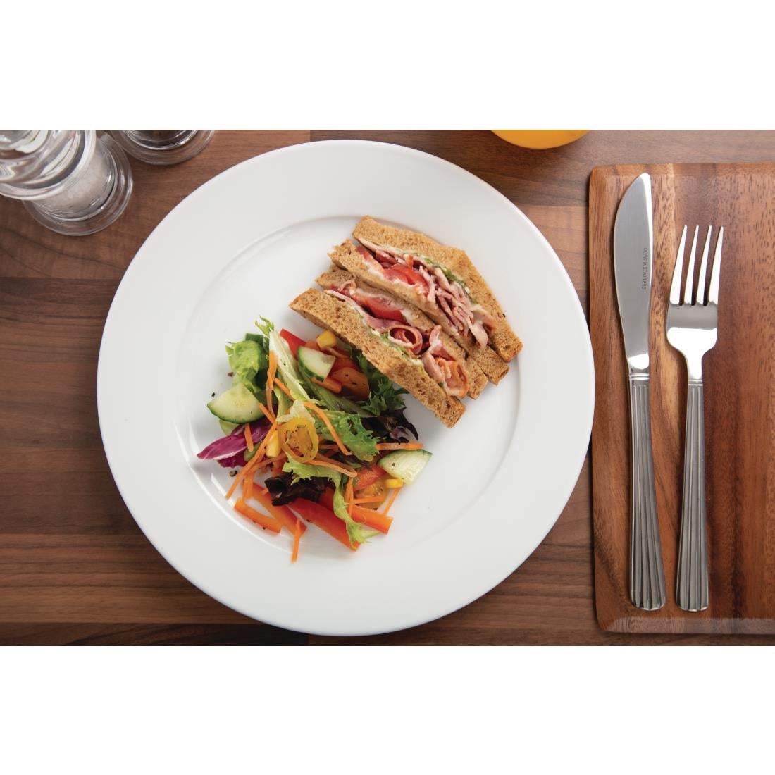 Olympia Whiteware Wide Rimmed Plate - 250m (12 Pack) (250(Ø)mm | Pack Quantity: 12) • PAS-CB481