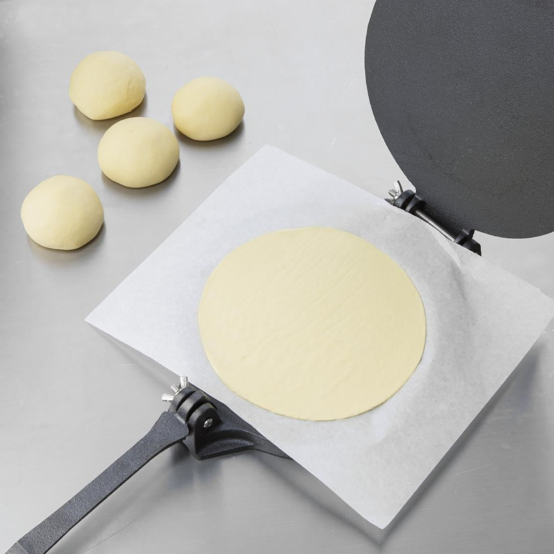Vogue Cast Iron Tortilla Press 200mm • PAS-CZ942