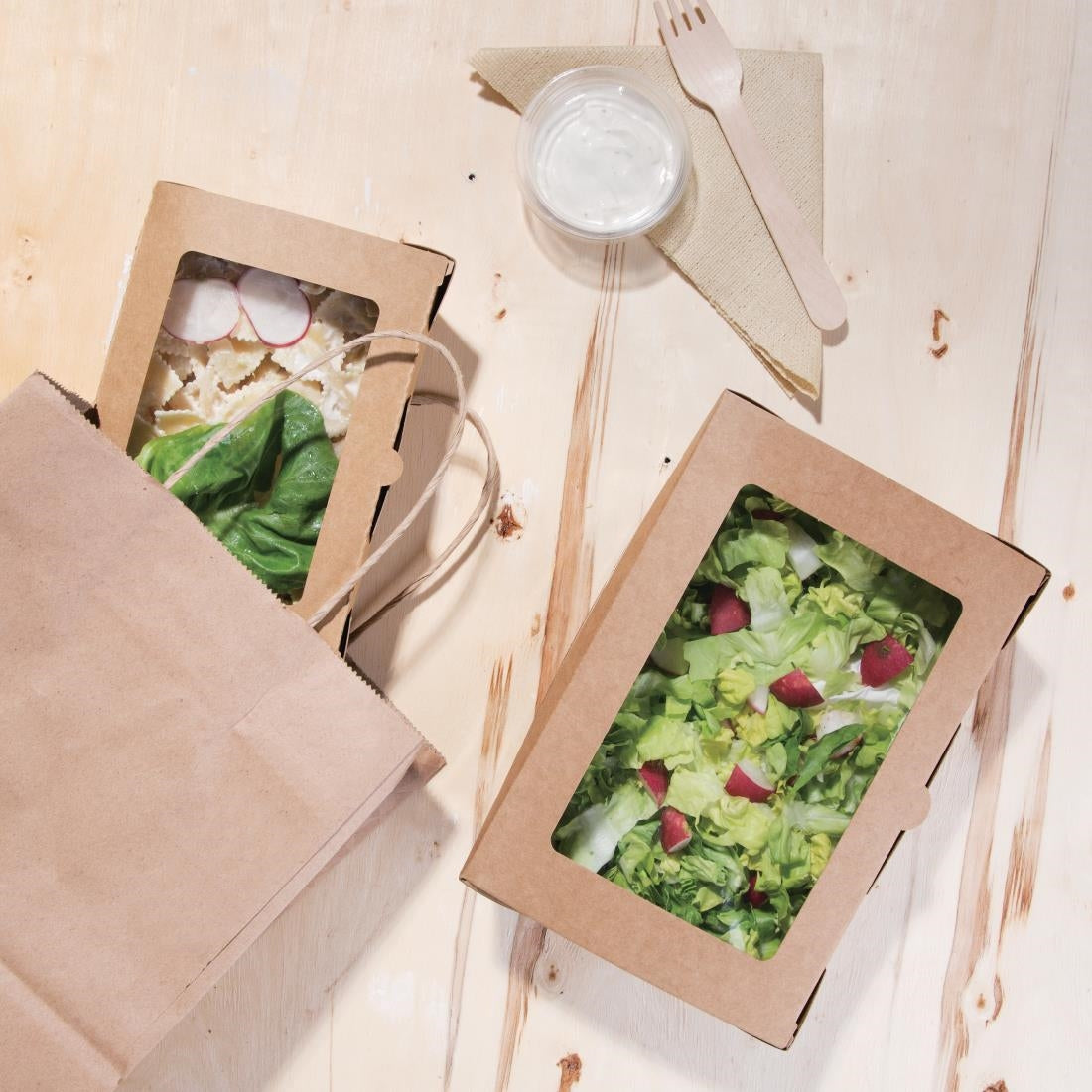 "Fiesta Compostable Salad Boxes with PLA Windows 1600ml (200 Pack)" (1600ml | 56oz. Pack Quantity: 200.) • PAS-FB678