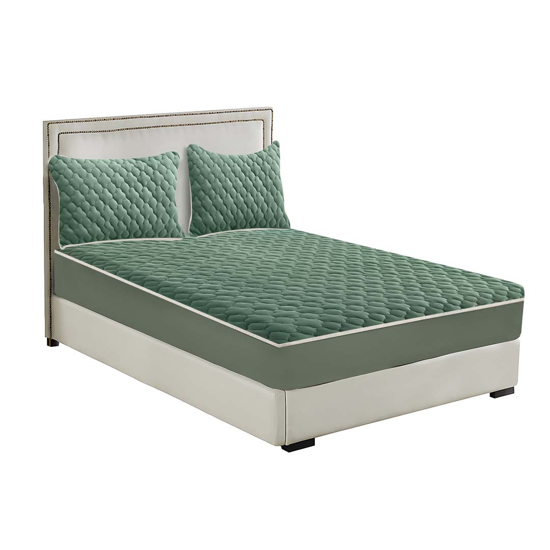 SOGA Green 153cm Wide Mattress Cover Thick Quilted Fleece Stretchable Clover Design Bed Spread Sheet Protector with Pillow Covers • LUZ-BCover7009