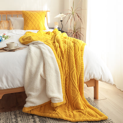 SOGA 200X230cm Throw Blanket Yellow and White Chenille Fleece Knitted Fabric on One Side Soft Suede • LUZ-BlanketFur347