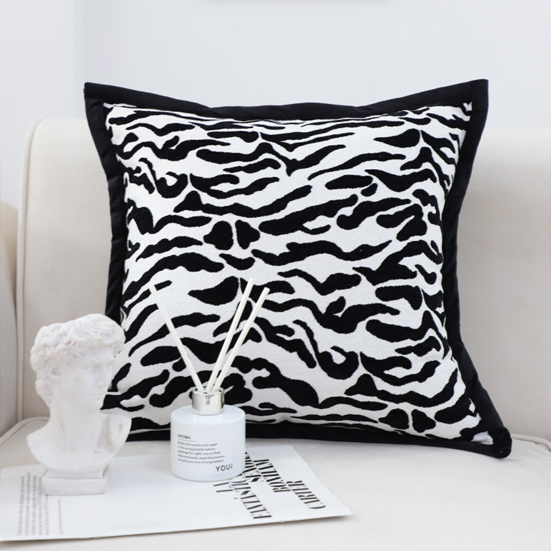 SOGA 2X 45cm Black and White Luxury Cushion Light Mottled Texture Decorative Square Pillow Living Room LUZ-FrenchCushion288X2