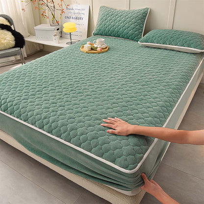 SOGA 2X Green 153cm Wide Mattress Cover Thick Quilted Fleece Stretchable Clover Design Bed Spread Sheet Protector with Pillow Covers • LUZ-BCover7009X2