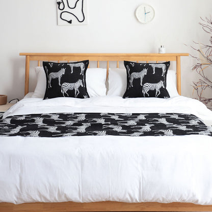 SOGA 1.5m Bed Light Luxury Black Zebra Vintage Bed Scarf Runner Bedding Tail Pad Flag For Home Hotel Set of 3 • LUZ-BedFlagS78
