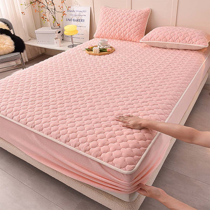 SOGA Pink 183cm Wide Mattress Cover Thick Quilted Fleece Stretchable Clover Design Bed Spread Sheet Protector with Pillow Covers • LUZ-BCover7008
