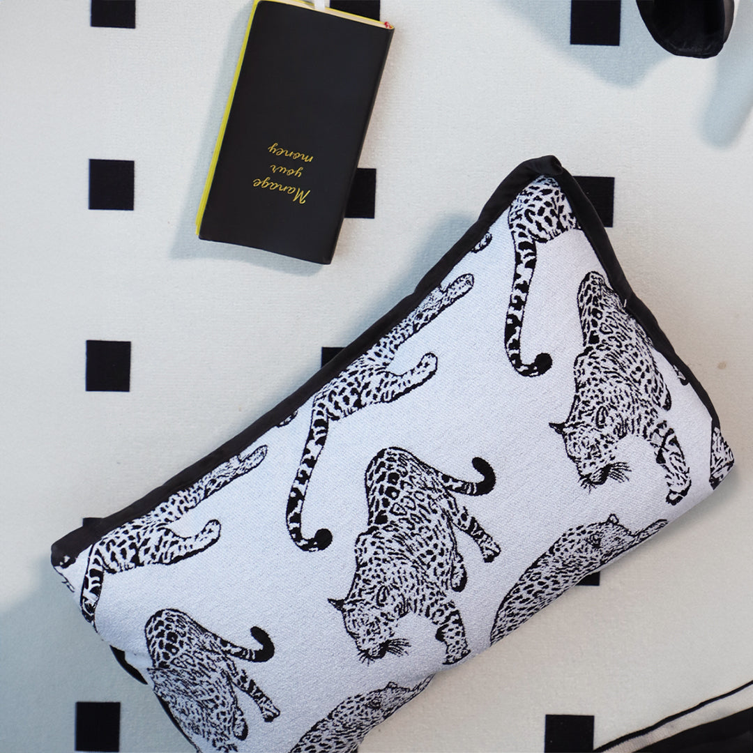 SOGA 2X 30cm Throw Pillow White &  Black Leopard Light Luxury Lumbar Decorative Cushion for Living Room • LUZ-FrenchCushion296X2