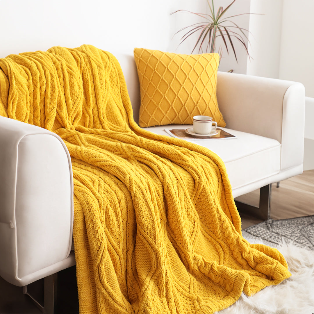 SOGA 200X230cm Throw Blanket Yellow and White Chenille Fleece Knitted Fabric on One Side Soft Suede • LUZ-BlanketFur347