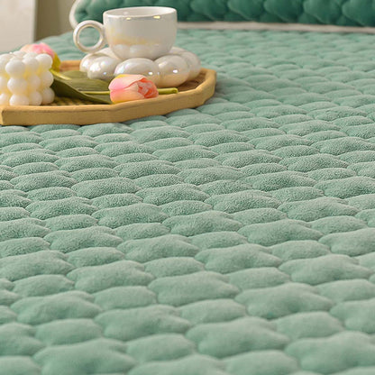 SOGA 2X Green 183cm Wide Mattress Cover Thick Quilted Fleece Stretchable Clover Design Bed Spread Sheet Protector with Pillow Covers • LUZ-BCover7010X2