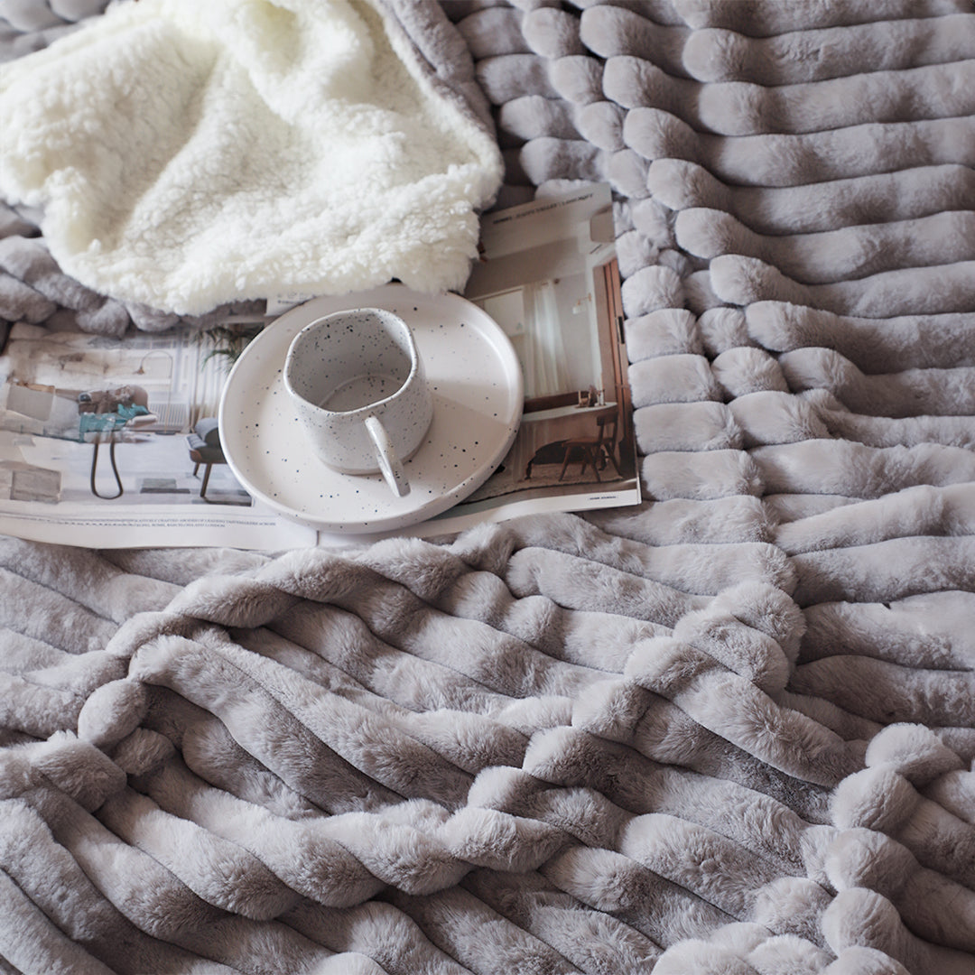 SOGA 2X 150x200cm Throw Blanket Smoke Gray Premium Milk Velvet Luxuriously Soft Cozy Bedding • LUZ-BlanketFur349X2