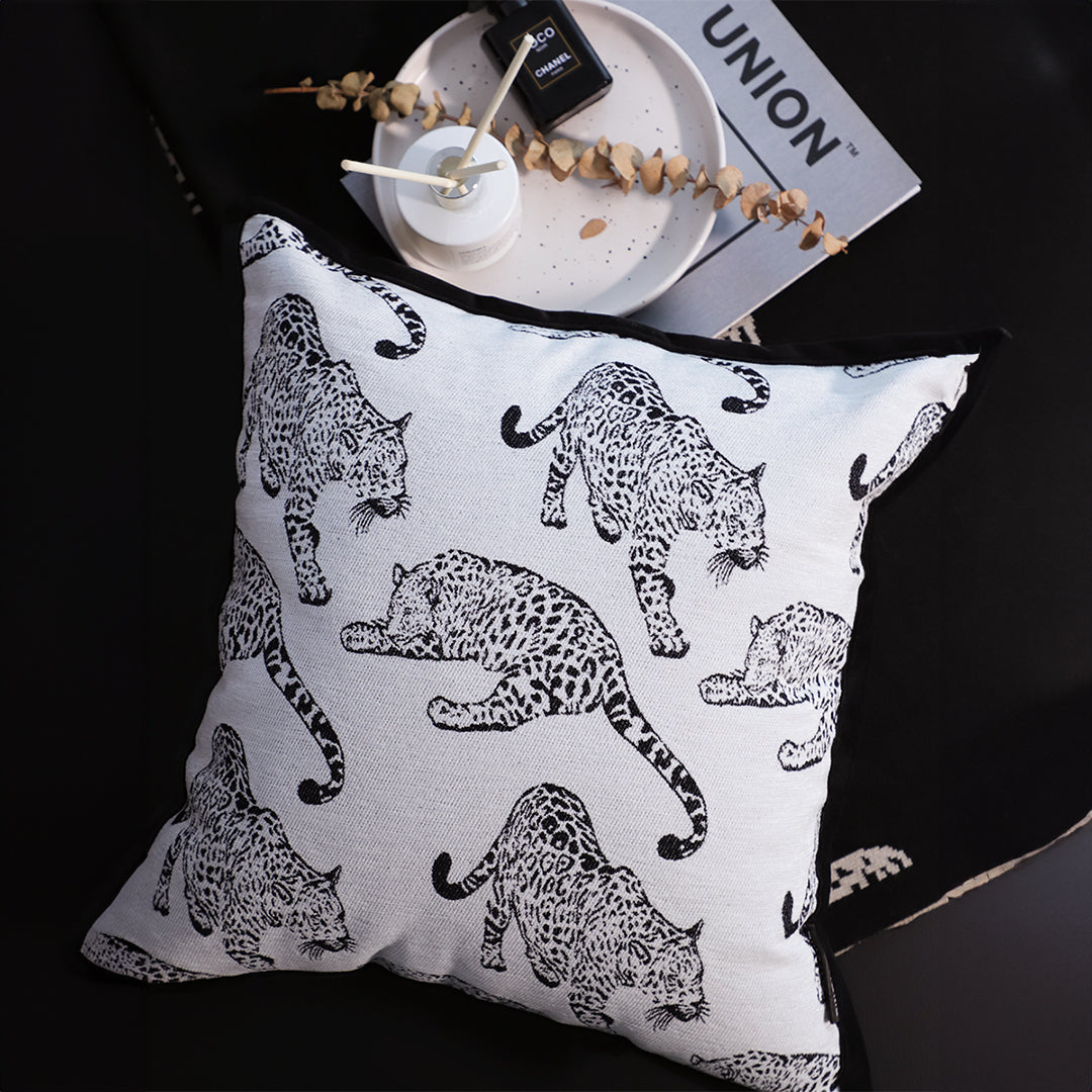 SOGA 2X 45cm Throw Pillow White & Black Leopard Light Luxury Decorative Cushion for Living Room LUZ-FrenchCushion295X2