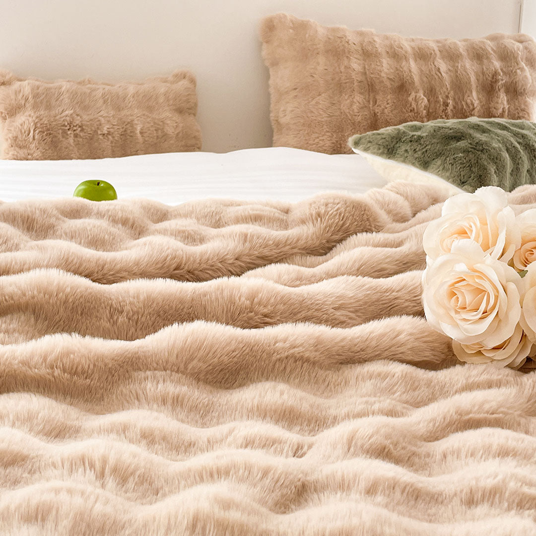 SOGA 200cm Light Camel Fur Fuzzy Super Soft and Cozy Fluffy Throw Blanket • LUZ-BlanketFur332