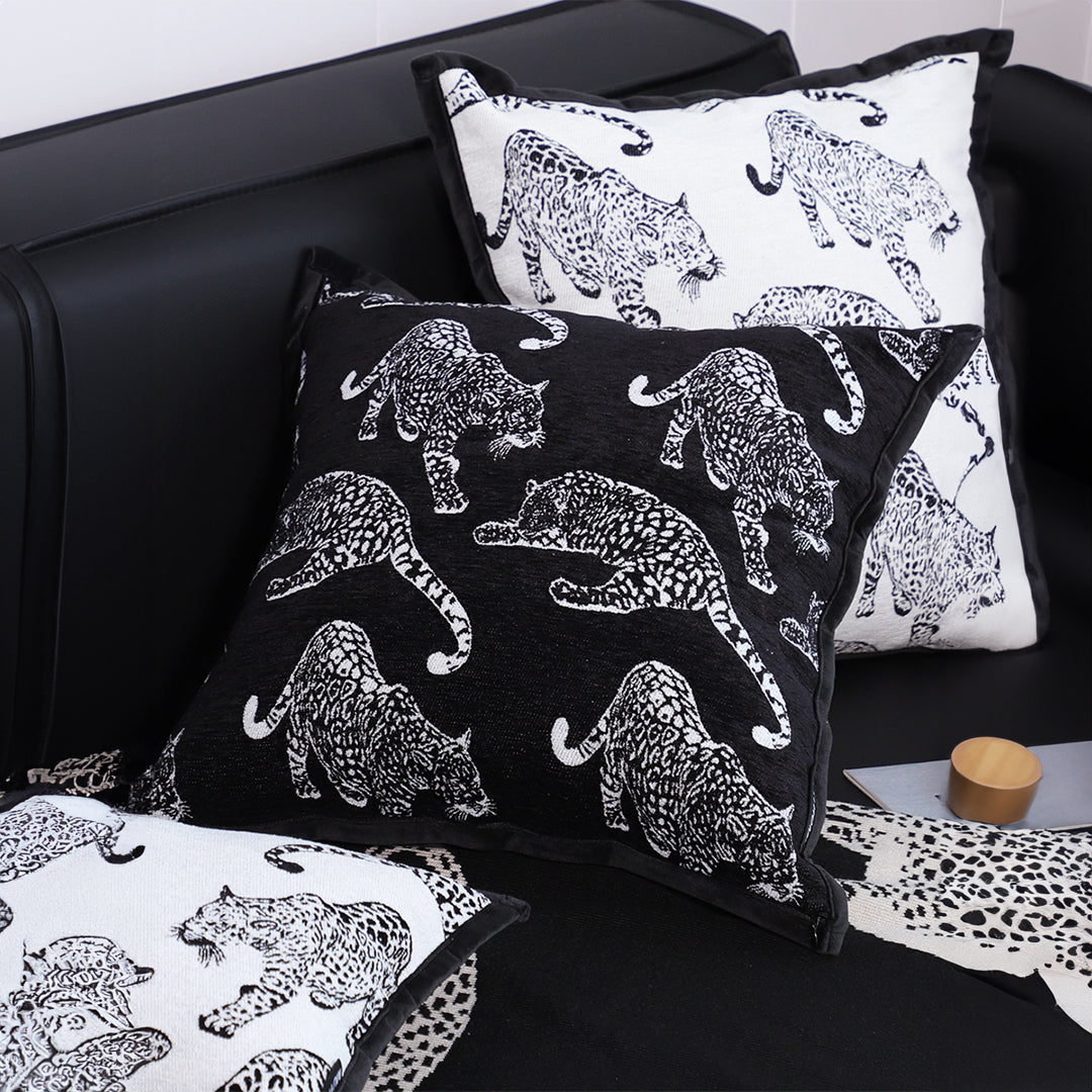SOGA 45cm Throw Pillow Black Leopard Light Luxury Decorative Cushion for Living Room • LUZ-FrenchCushion294