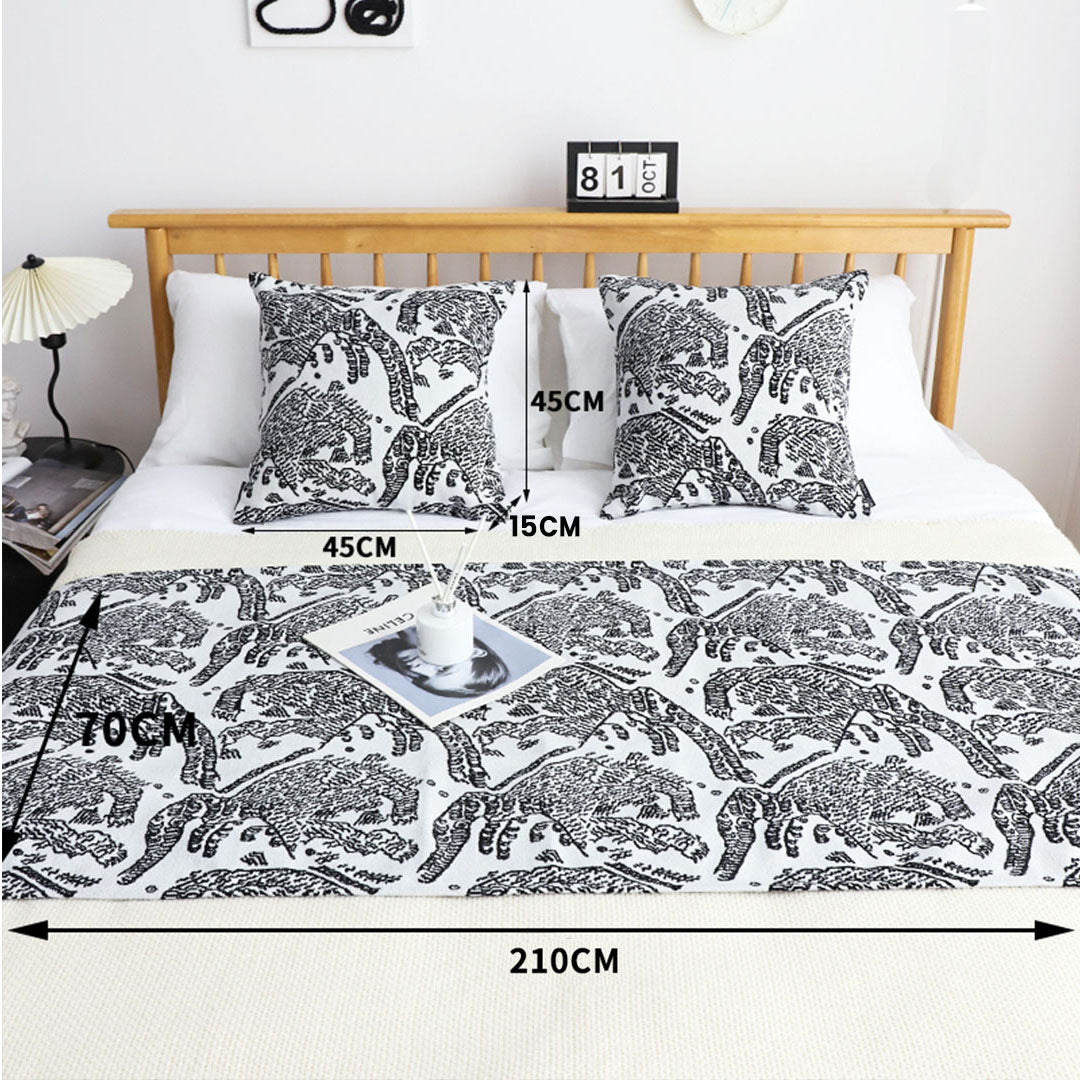 SOGA 1.5m Light Black Luxury Mottled Bed Vintage Scarf Runner Bedding Tail Pad Flag For Home Hotel Set of 3 • LUZ-BedFlagS82