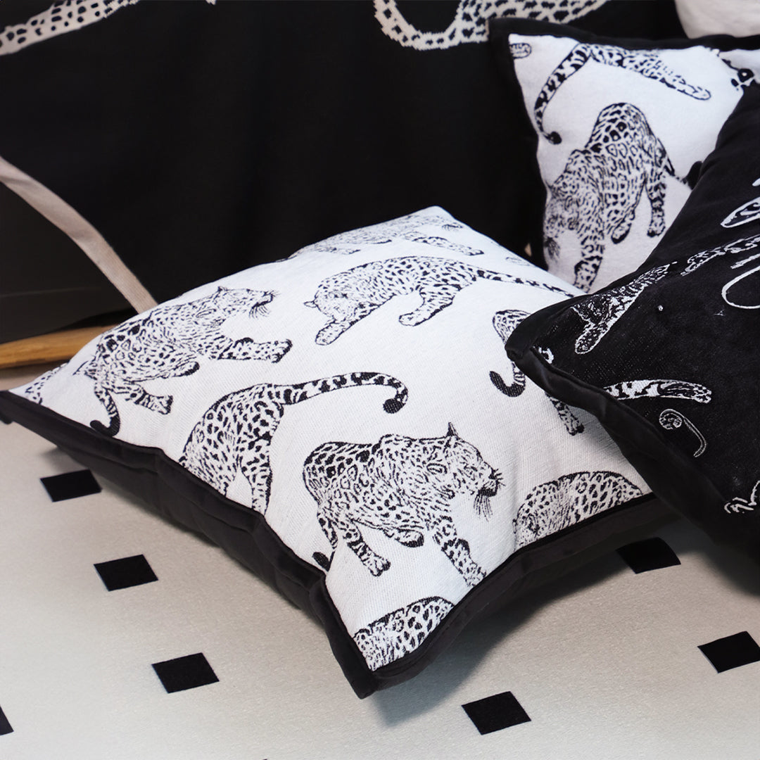 SOGA 2X 45cm Throw Pillow White & Black Leopard Light Luxury Decorative Cushion for Living Room • LUZ-FrenchCushion295X2