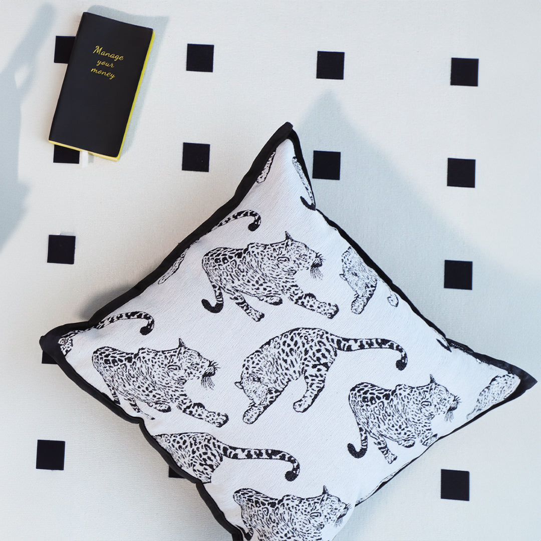 SOGA 2X 45cm Throw Pillow White & Black Leopard Light Luxury Decorative Cushion for Living Room LUZ-FrenchCushion295X2