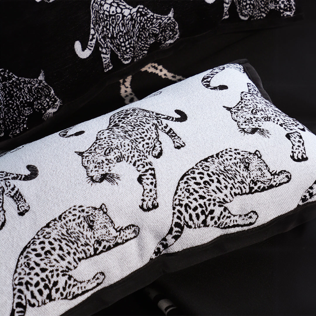 SOGA 2X 30cm Throw Pillow White &  Black Leopard Light Luxury Lumbar Decorative Cushion for Living Room • LUZ-FrenchCushion296X2