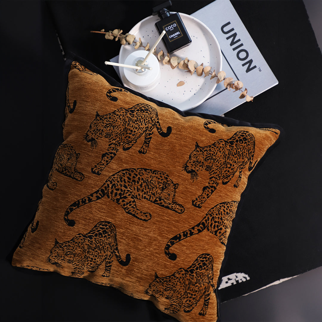 SOGA 2X 45cm Throw Pillow Dark Brown Leopard Square Retro Decorative Cushion for Living Room LUZ-FrenchCushion299X2