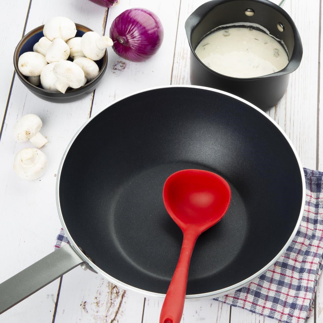 Vogue Non-Stick Teflon Platinum Wok 300mm • PAS-CE165