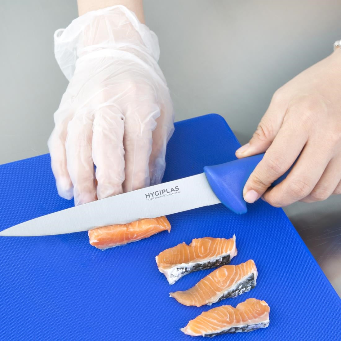 Hygiplas Low Density Chopping Boards 305x229x12mm (7 Pack) (Pack of 7) • PAS-CH049