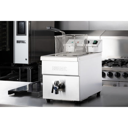 Apuro Single Tank Induction Fryer - 8Ltr - 3kW • PAS-CP793-A