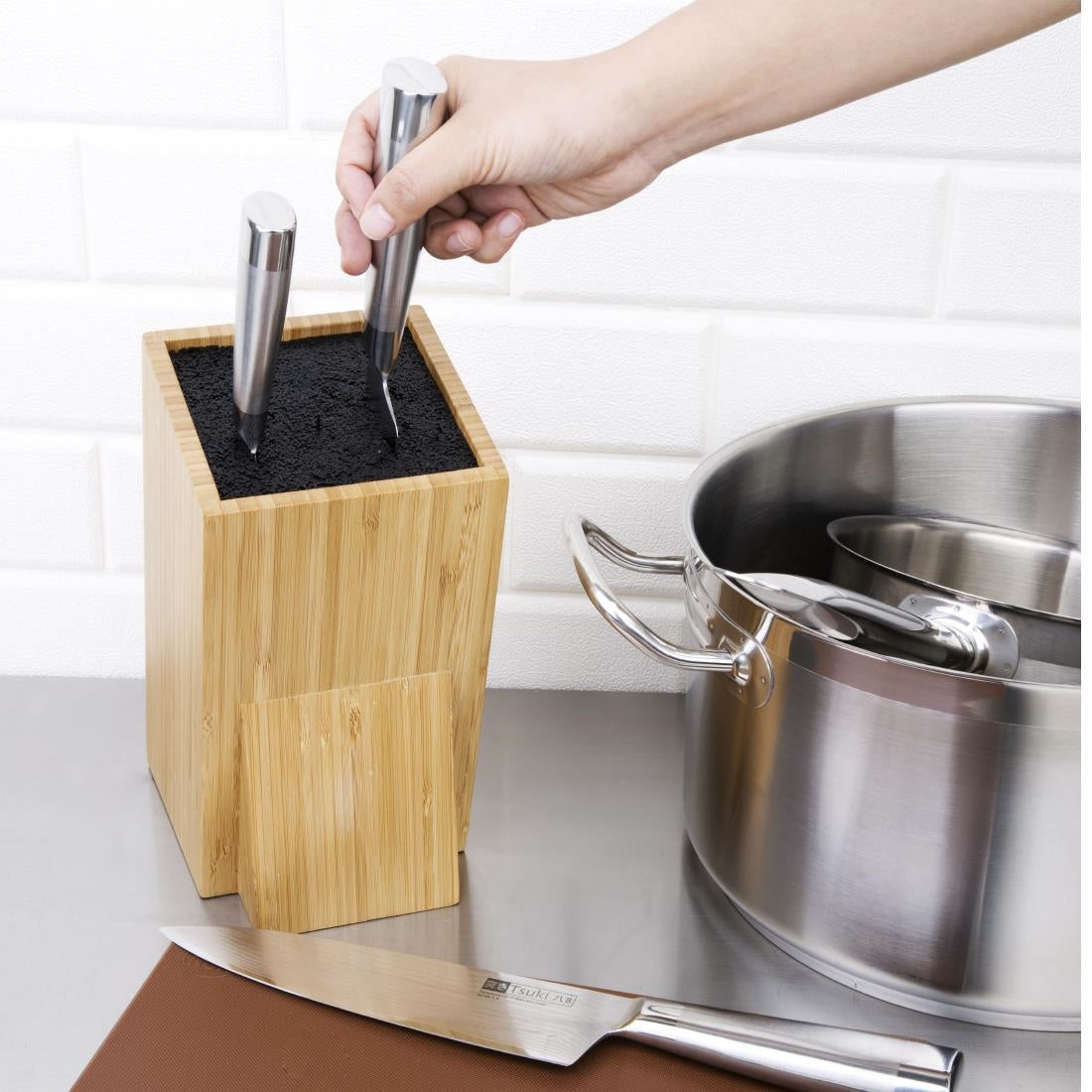 Vogue Wooden Universal Knife Block • PAS-CP862