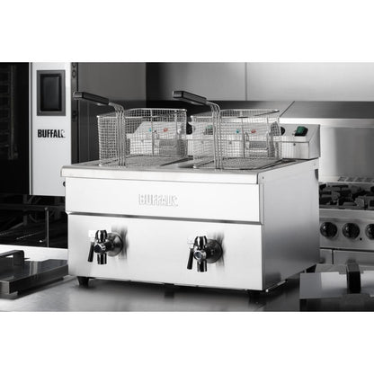 Apuro Twin Tank Induction Fryer - 2x7.5Ltr - 2x3kW (2x3kW. Oil Capacity 2x 7.5Ltr) • PAS-CT012-A