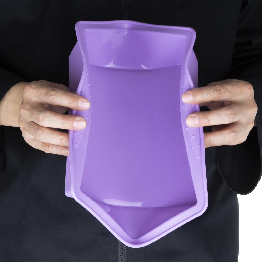 Hygiplas Flexible Silicone Square Bake Pan Purple 245mm (245x245mm | Purple - suitable for allergens) • PAS-CX049