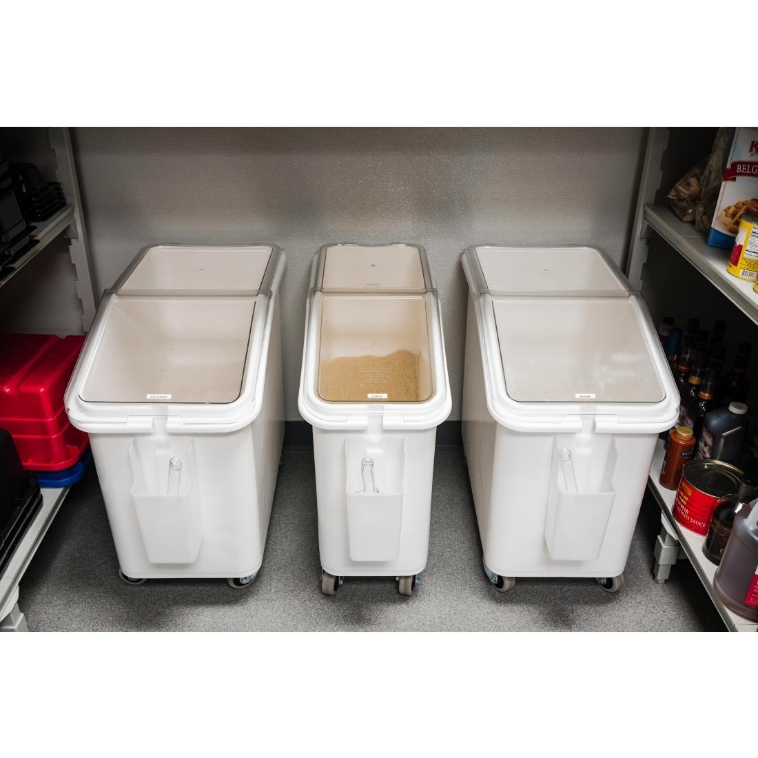 Cambro Mobile Ingredient Bin White 102Ltr • PAS-DB126