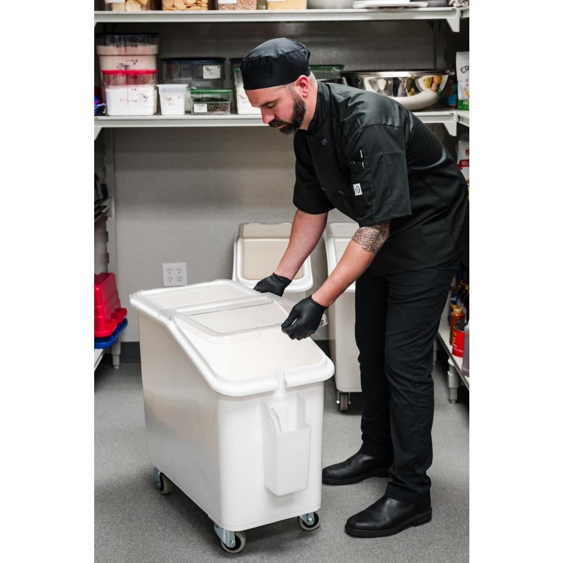 Cambro Mobile Ingredient Bin White 102Ltr • PAS-DB126