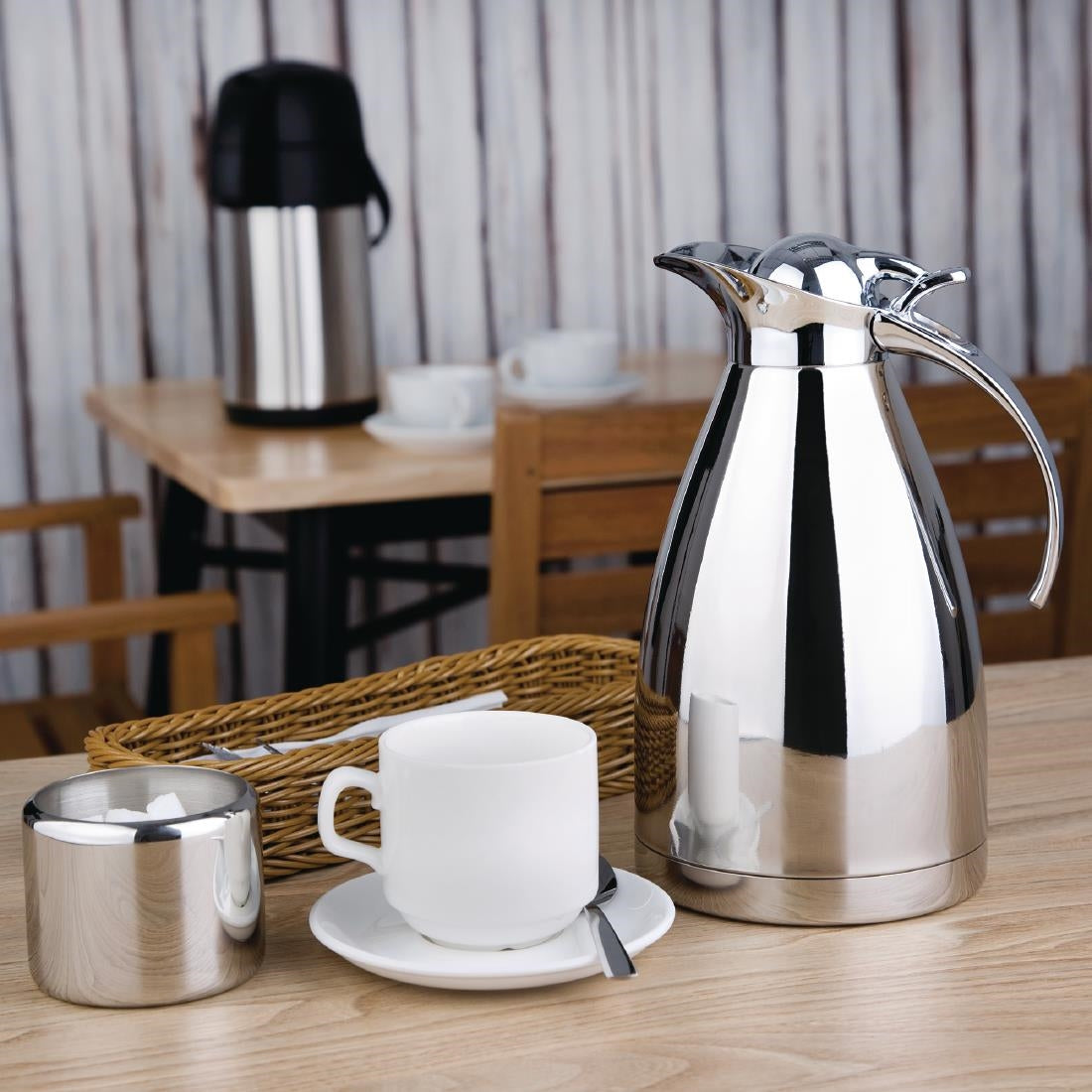 Olympia Vacuum Jug Polished 1.5Ltr • PAS-DL168