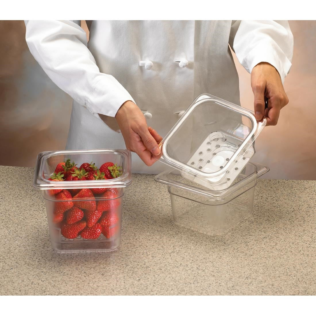 Cambro Polycarbonate Gastronorm - 1/6 100mm -Clear • PAS-DM752