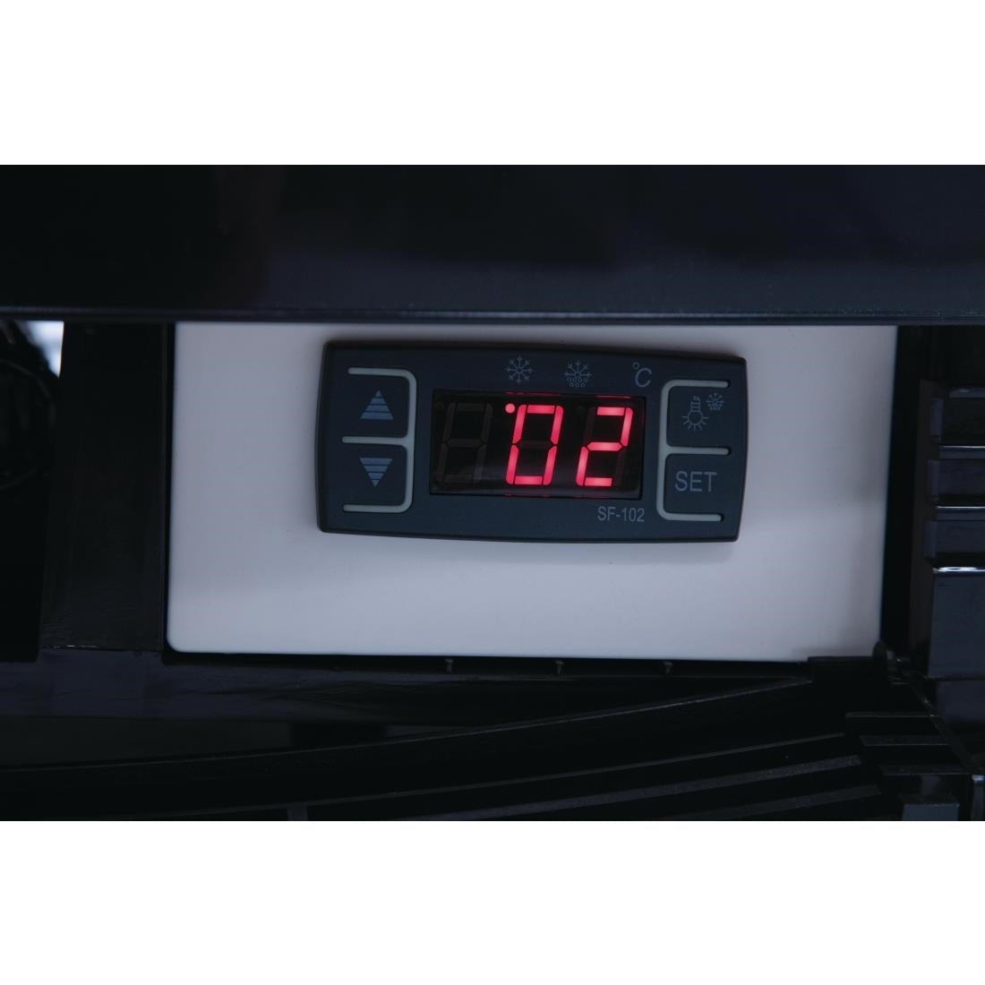 Polar C-Series Curved Door Display Fridge 235Ltr Black • PAS-DP289-A