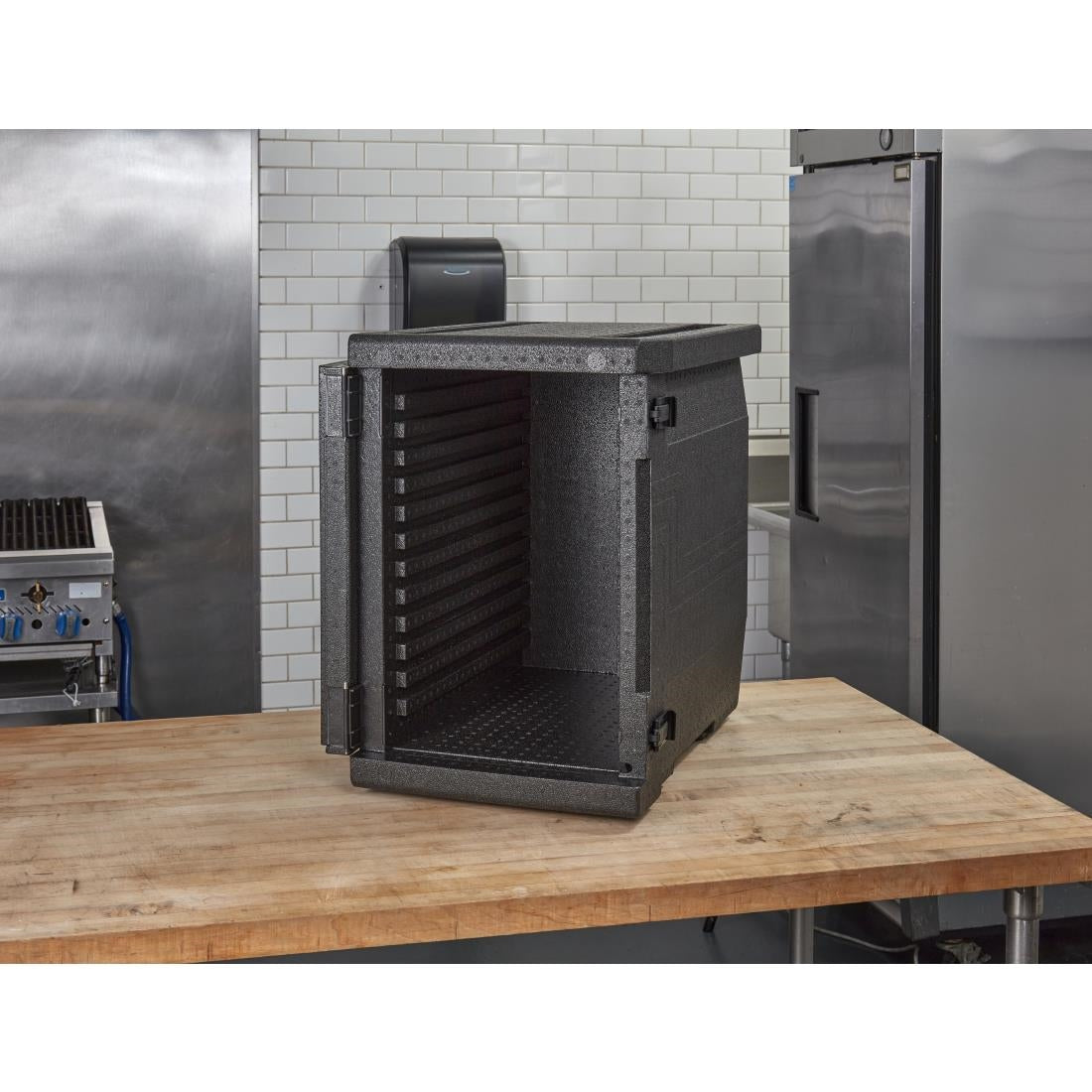 Cambro GOBOX EPP400 Front Loading GN Pan Carrier - Black - 86Ltr - 640x440x625mm • PAS-DW565