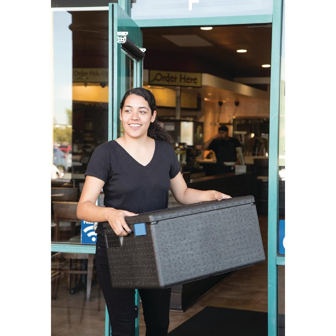 Cambro GOBOX EPP180 Top Loading GN Pan Carrier for 1/1 x 200mm Pans - Black • PAS-DW574