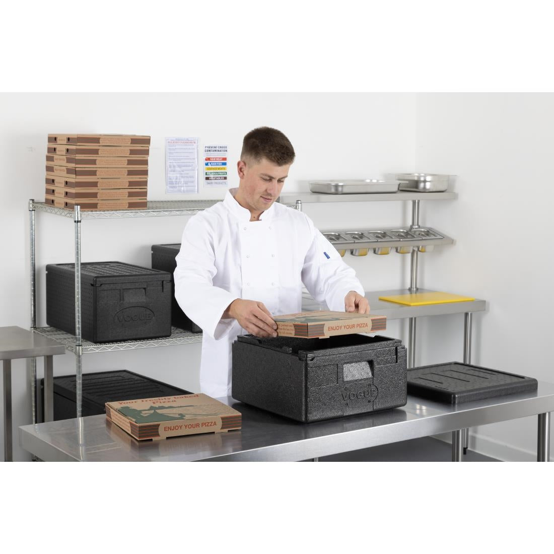 Vogue Insulated EPP Pizza Storage & Food Transport Box 22Ltr 4 Pizza Capacity (350x350x235mm) • PAS-DX992
