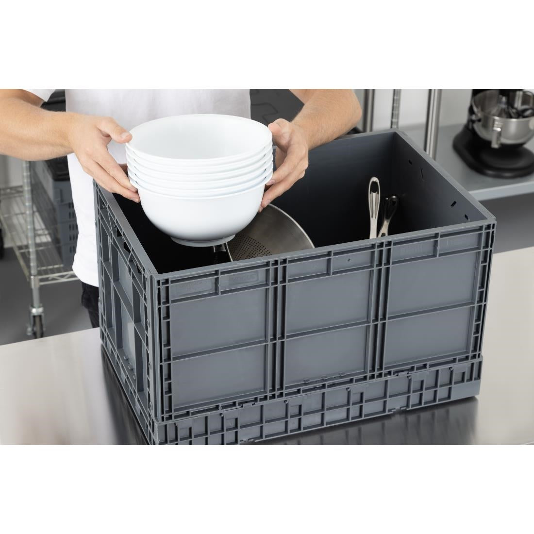 Vogue Plastic Folding Transport Storage Crate 594x396x353mm (Black. 594x396x353mm) • PAS-DX997
