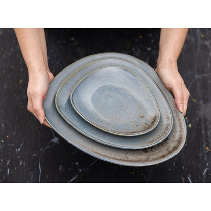Olympia Ember Blue Triangle Plate - 308x255mm 12" (4 Pack) (308(Ø)x30(H)mm | Pack Quantity: 4) • PAS-FU176