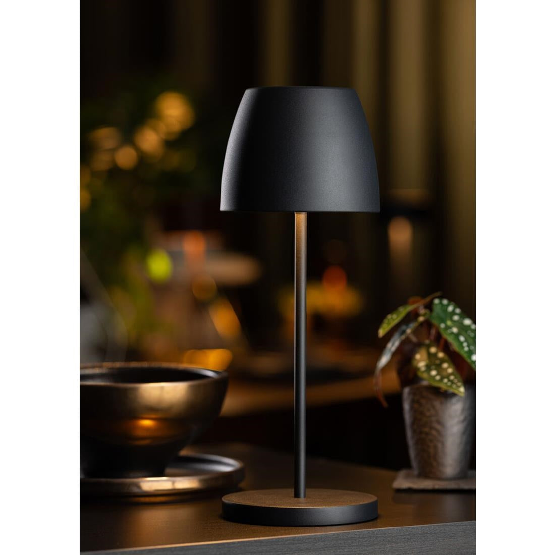 Utopia Montserrat LED Cordless Table Lamp Black - 100 x 300mm • PAS-JE486