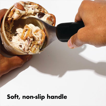 OXO Ice Cream Spade Black • PAS-FY127