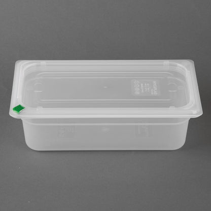 Hygiplas Click PP 1/3 GN Container with Lid & 7 Colour Clips 100mm 3,6Ltr (4 Pack) (1/3 GNPan | With Lid and 7 colour clips | 100mm | 3.6Ltr | Pack 4) • PAS-FZ092