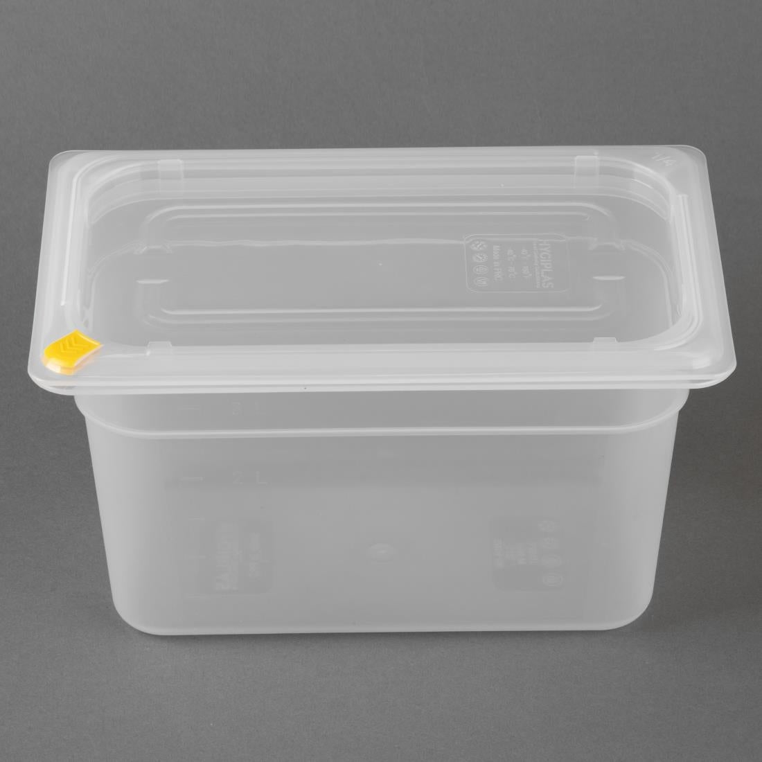 Hygiplas Click PP 1/4 GN Container with Lid & 7 Colour Clips 150mm 3.7Ltr (4 Pack) (1/4 GN Pan | With Lid and 7 colour clips | 150mm | 3.7Ltr | Pack 4) • PAS-FZ096