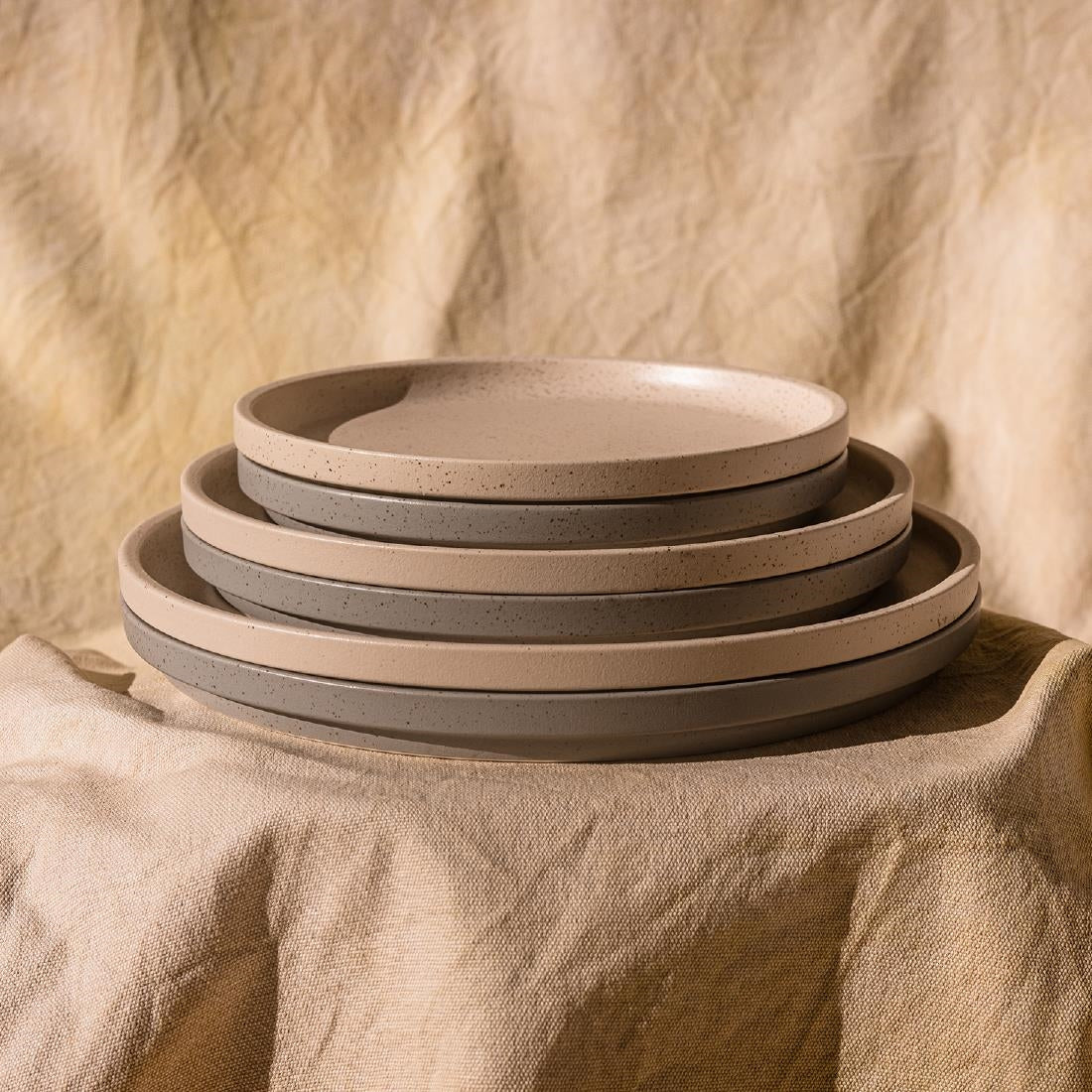 Luzerne Dune Ash Round Plate 231mm (4 Pack) • PAS-FZ550