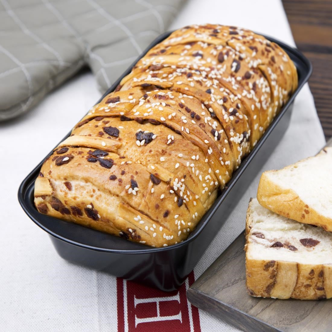 Vogue Non-Stick Loaf Tin 255mm • PAS-GD005