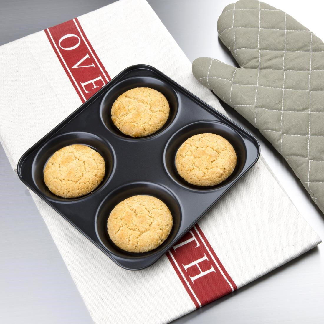 Vogue Carbon Steel Non-Stick Yorkshire Pudding Tray 4 Cup • PAS-GD012