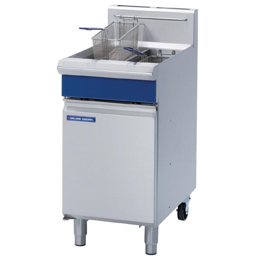 Blue Seal by Moffat Freestanding Twin Pan Gas Deep Fryer 26Ltr GT46 • PAS-P_GG418