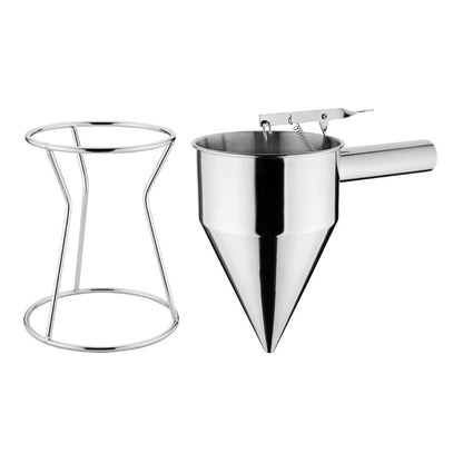 Vogue Stainless Steel Piston Funnel 1.3Ltr • PAS-GG759
