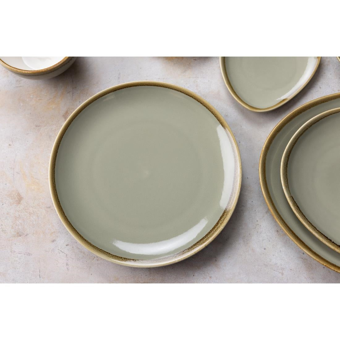 Olympia Kiln Moss Round Coupe Plate - 280mm 11" (4 Pack) • PAS-GP475