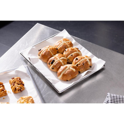 Vogue 1/2 GN Liner Baking Paper White (200 Pack) (Greaseproof. 325(L)x265(W)mm. Pack Quantity: 200) • PAS-HY787